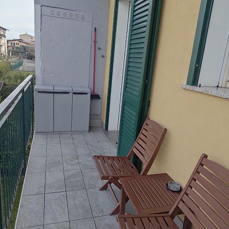 Peschiera Appartamenti Vacanze بسكييرا ديل غاردا المظهر الخارجي الصورة
