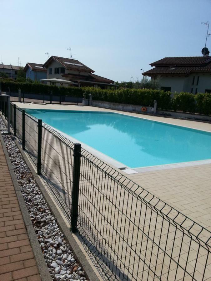 Peschiera Appartamenti Vacanze بسكييرا ديل غاردا المظهر الخارجي الصورة